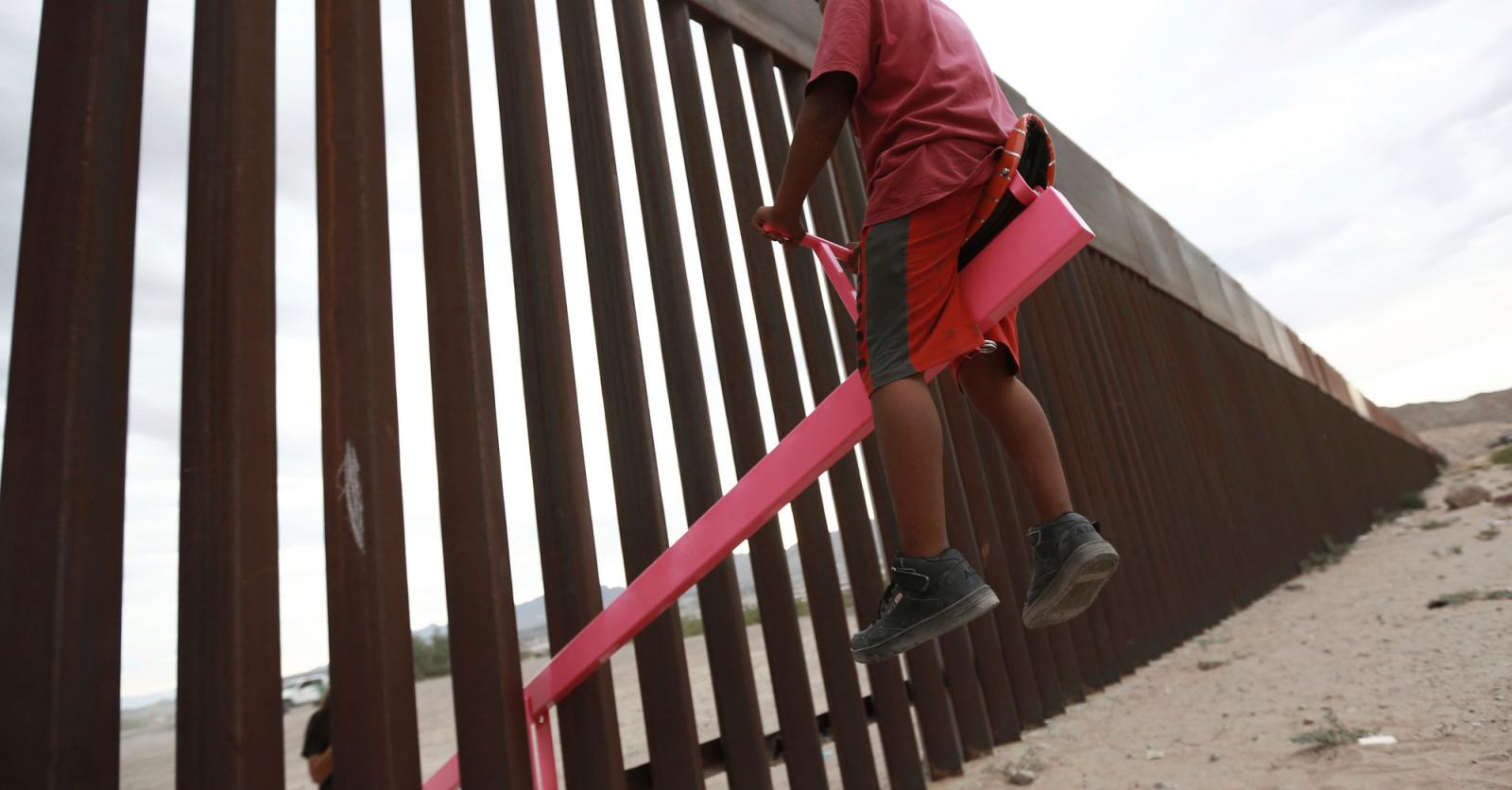 Wipplank tussen Amerika en Mexico wint Design of the Year-award