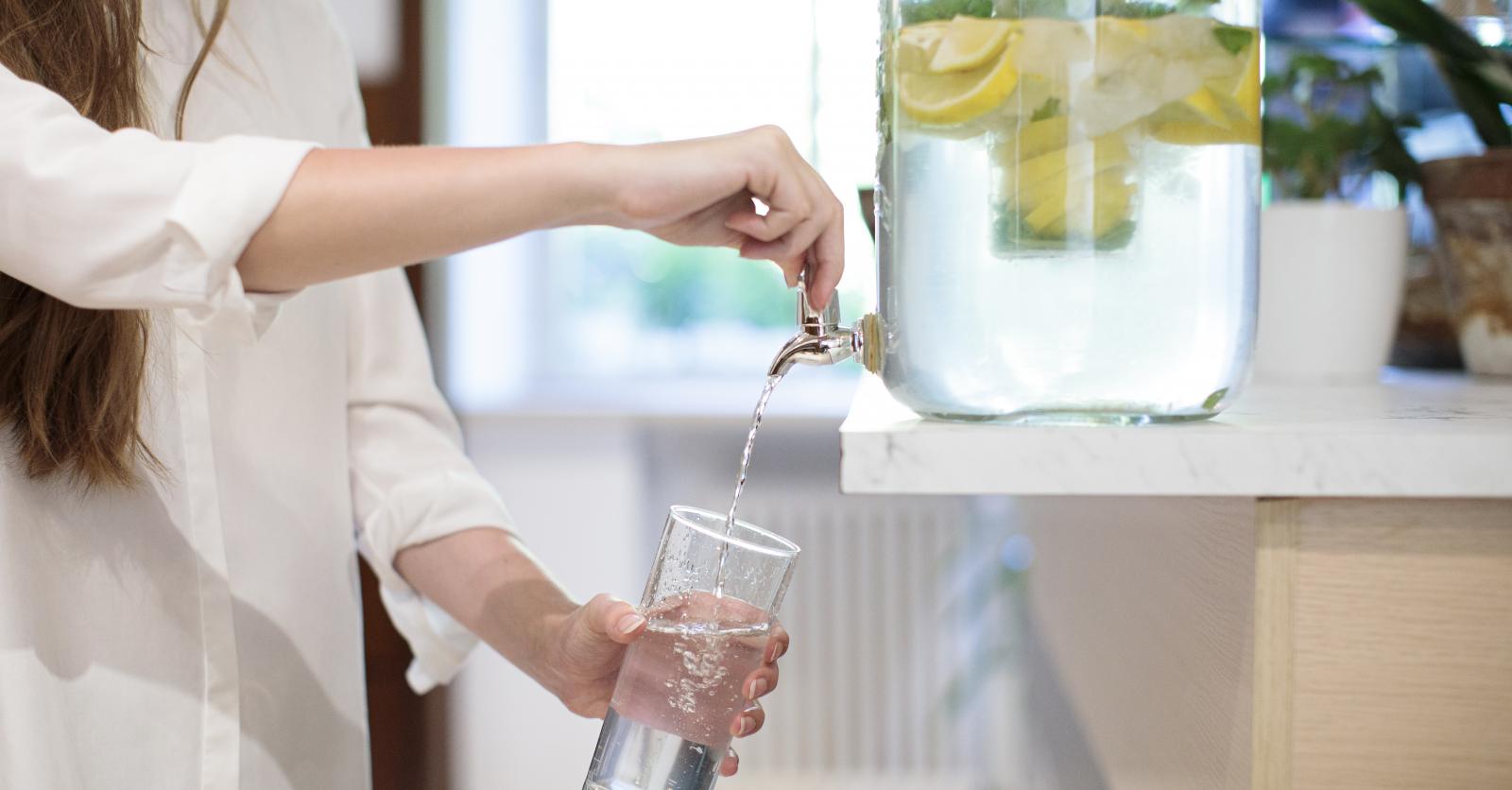 Te Veel Water Drinken, Kan Dat Eigenlijk? En Hoeveel Is Dan Te Veel?