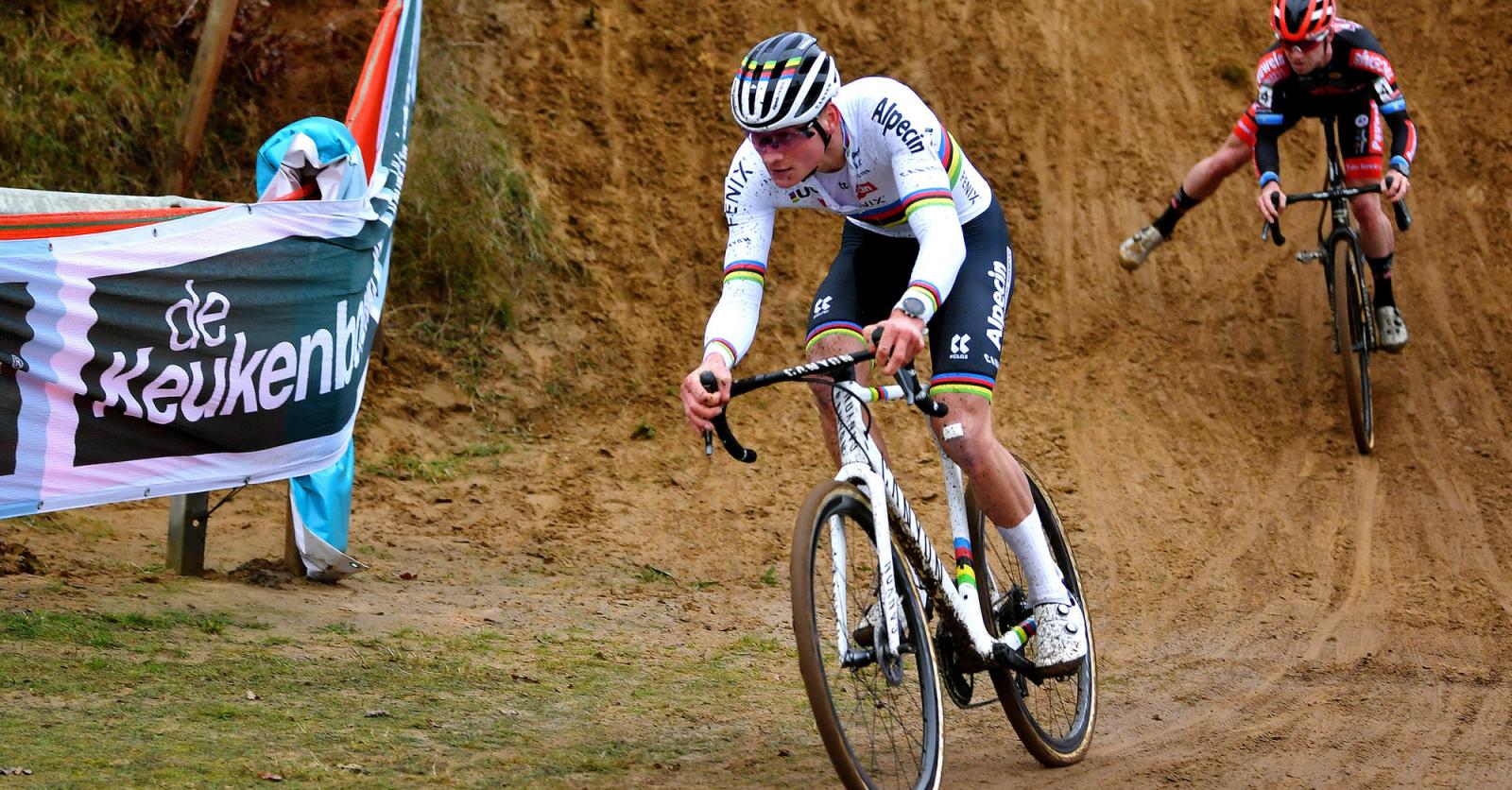 Mathieu Van Der Poel Zet Kruis Over Crossseizoen: 'Al Sinds Tour Niet ...