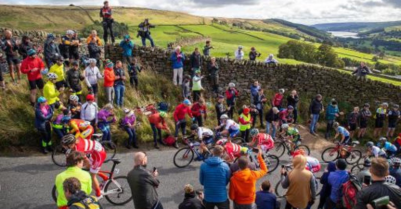 Démesure totale pour le calendrier cycliste