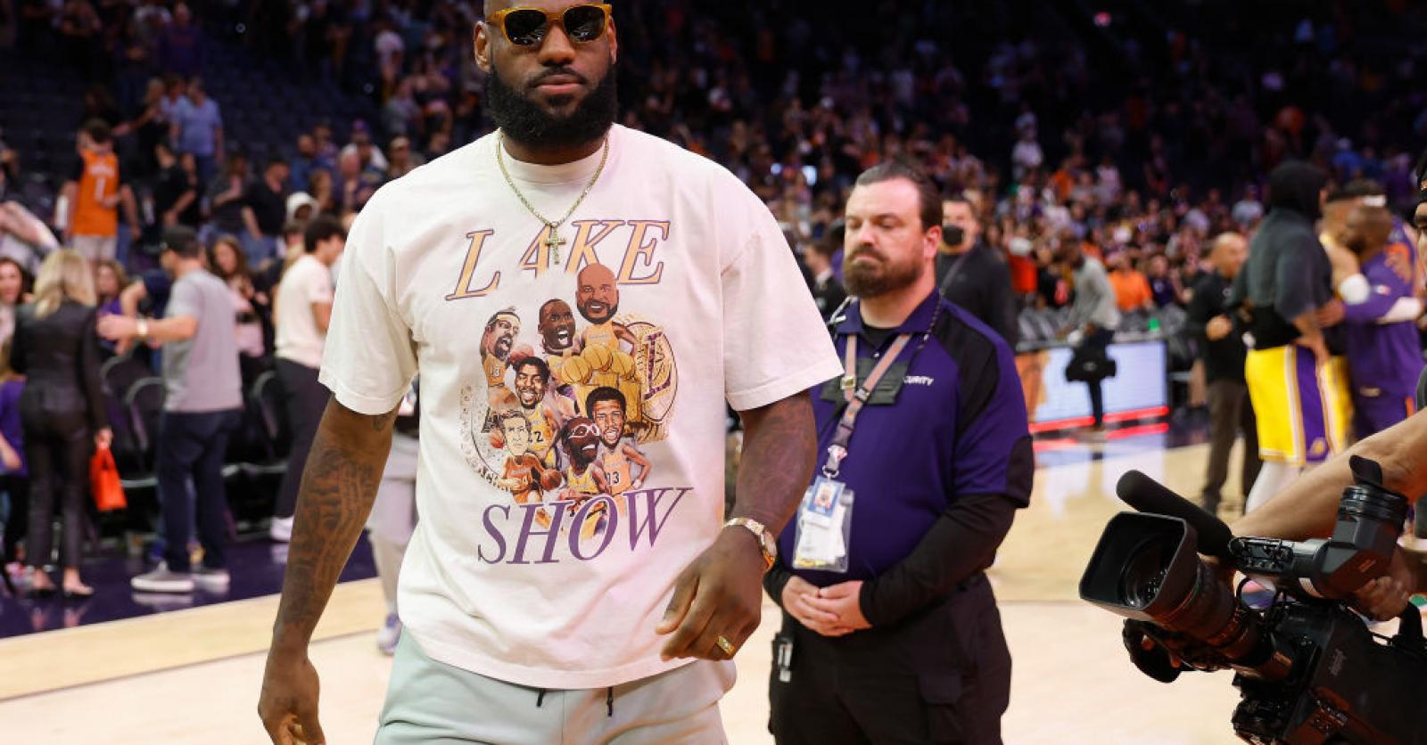 Contrat lebron james discount lakers