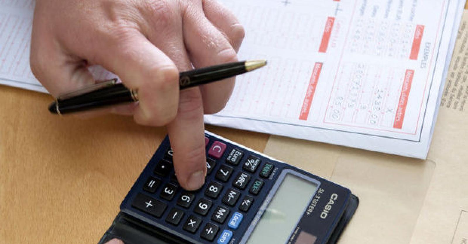 Contrôlez votre avertissement-extrait de rôle - Trends-Tendances