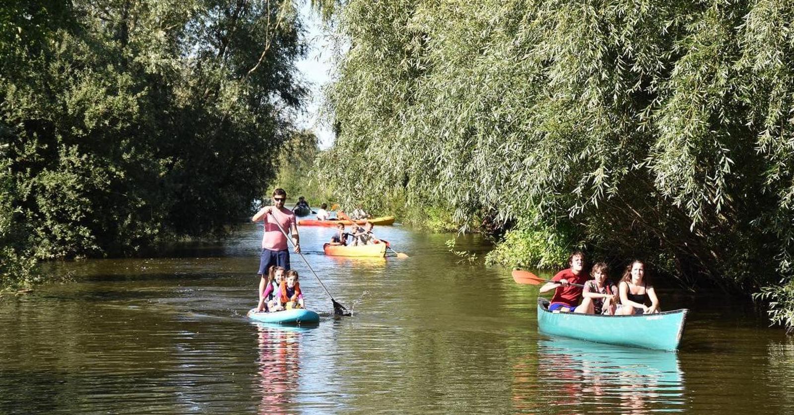 Kjak IJzerfun, plezier op en aan het water in Roesbrugge - KW.be