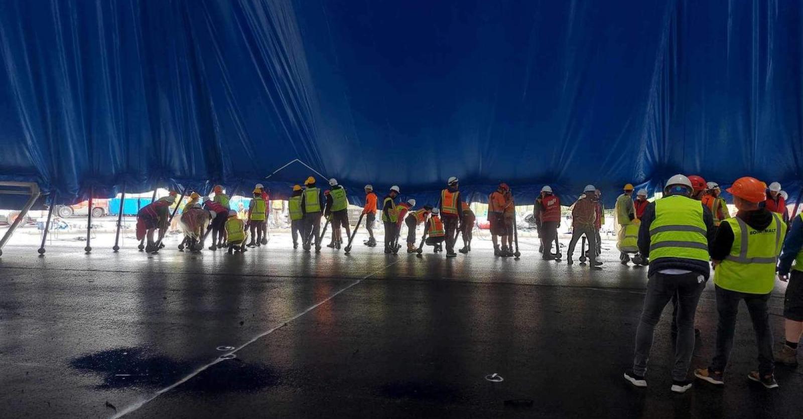 Cirque du Soleil arriveerde in KnokkeHeist en gaf met het heffen van