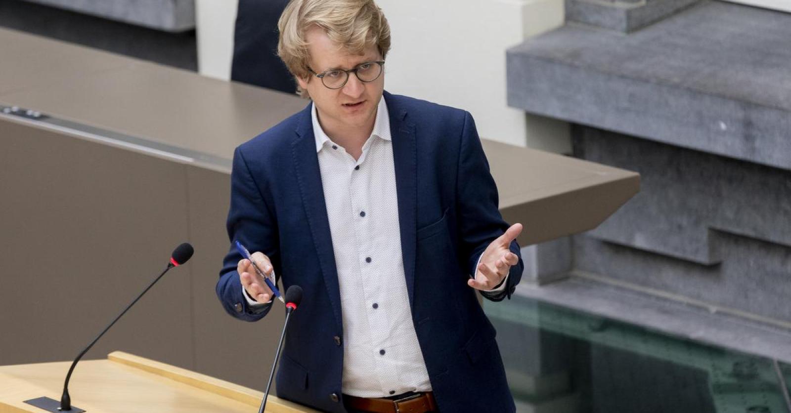 Steeds meer gemeenteraadsleden geven er de brui aan parlementslid Brecht Warnez komt met
