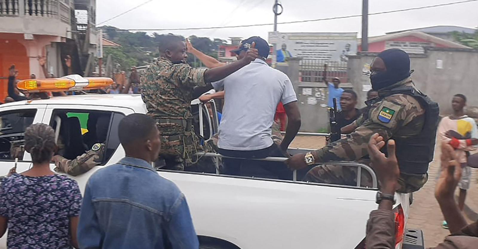 Gabon coup d'Etat militaire après l'annonce de la victoire d'Ali Bongo