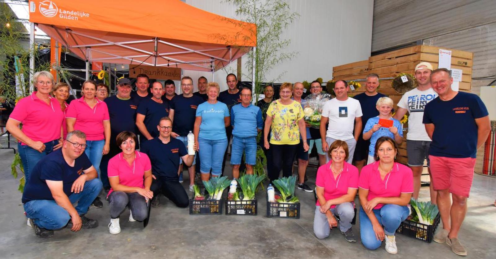 Winnaars Fotozoektocht En Zonnebloemactie Bekroond - KW.be