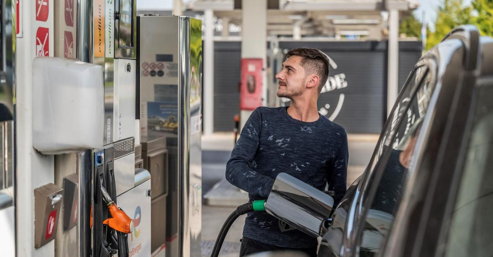 Benzine En Diesel Waren Dit Jaar Nog Nooit Zo Duur: Ondanks Hoge ...