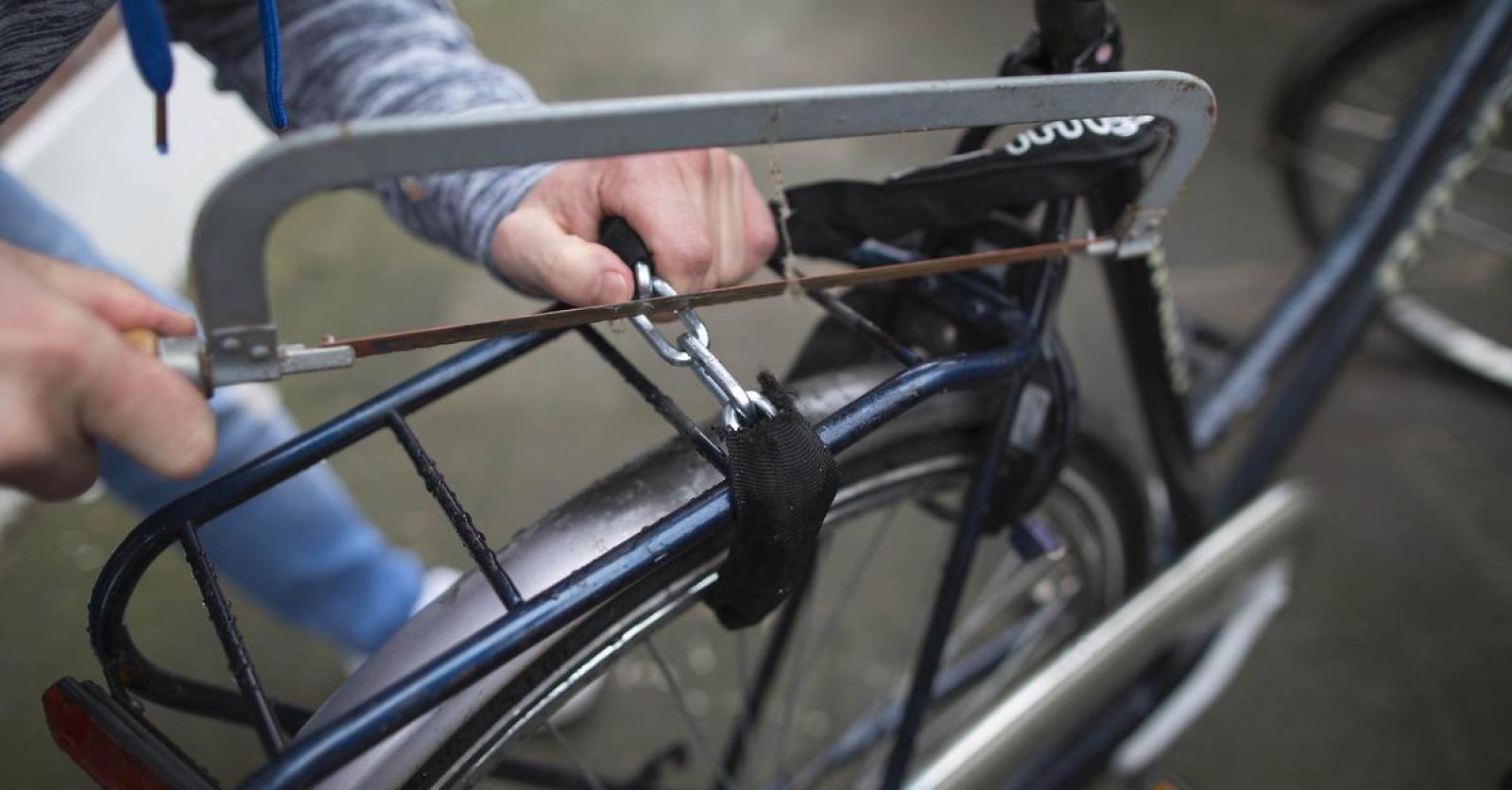 Opnieuw Twee Fietsendieven Op Heterdaad Betrapt In Het Station Van ...