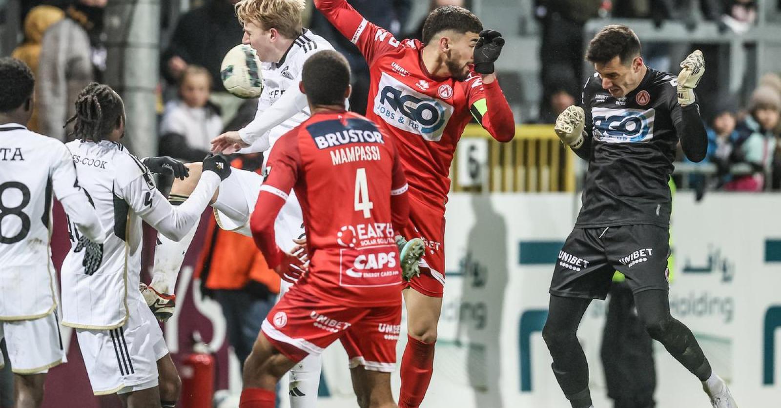 Anderlecht komt top 8 binnen na 0-2 zege bij OH Leuven