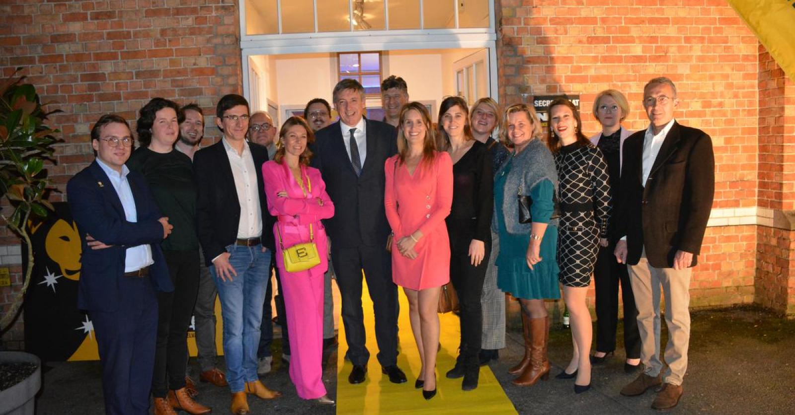 Jan Jambon opent nieuw ‘Vlaams Huis’ in Brugge KW.be