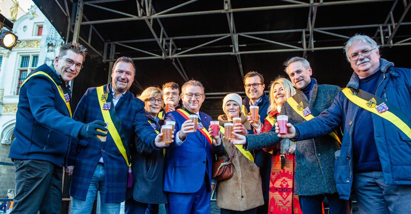 2024 Start Met Kleine Bieroorlog In Brugge: Blonden Os Verstoot Brugse ...