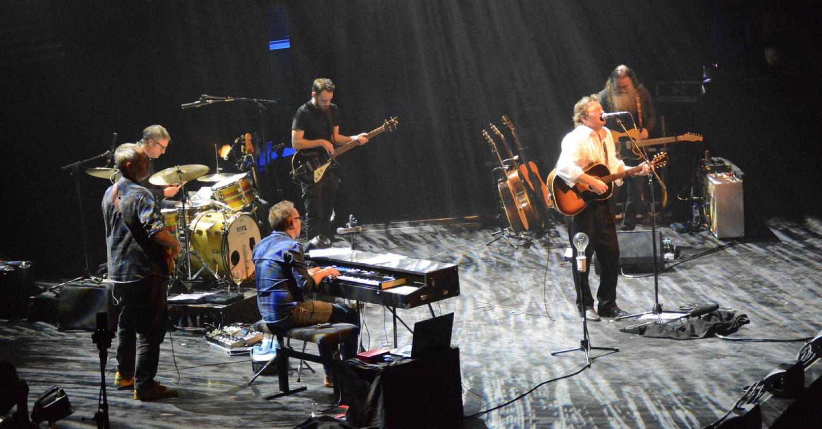 IN BEELD – Novastar stelde nieuwe verzamel-elpee voor in Kursaal ...