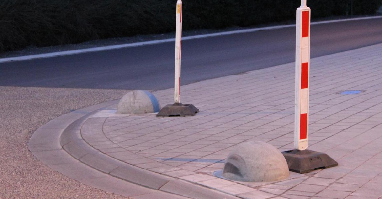 Doen bollen op voetpaden meer kwaad dan goed? - KW.be