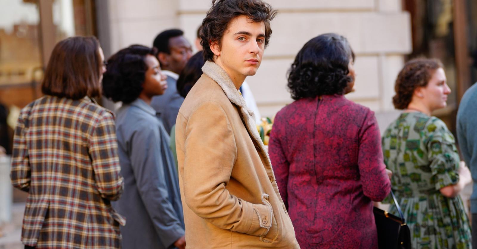 Zo ziet Timothée Chalamet eruit als Bob Dylan in de nieuwe biopic