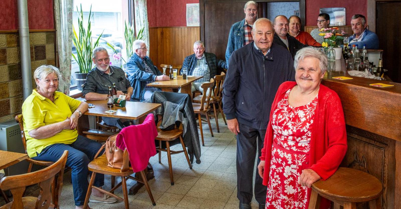 “De klok loopt hier al jaren 10 minuten voor” Magrietje (86) al meer