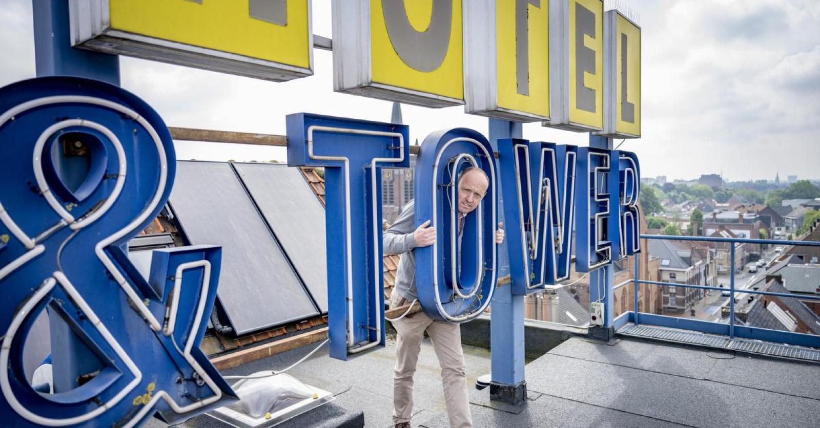 Ontdek De Bonte Os, het hotel dat mee de skyline van Roeselare vorm ...