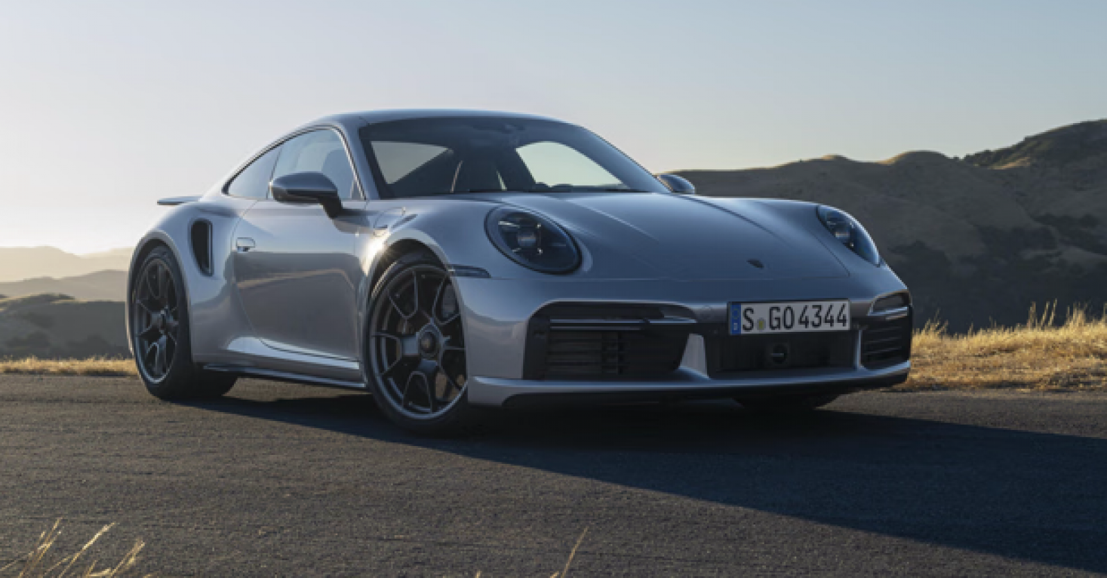 Porsche 911 Turbo исполнилось полвека.