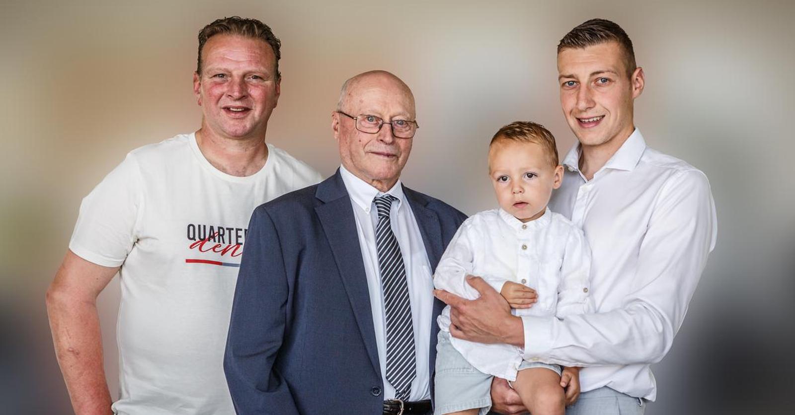 Vier generaties op een rij in Ledegem: van André tot Milo - KW.be
