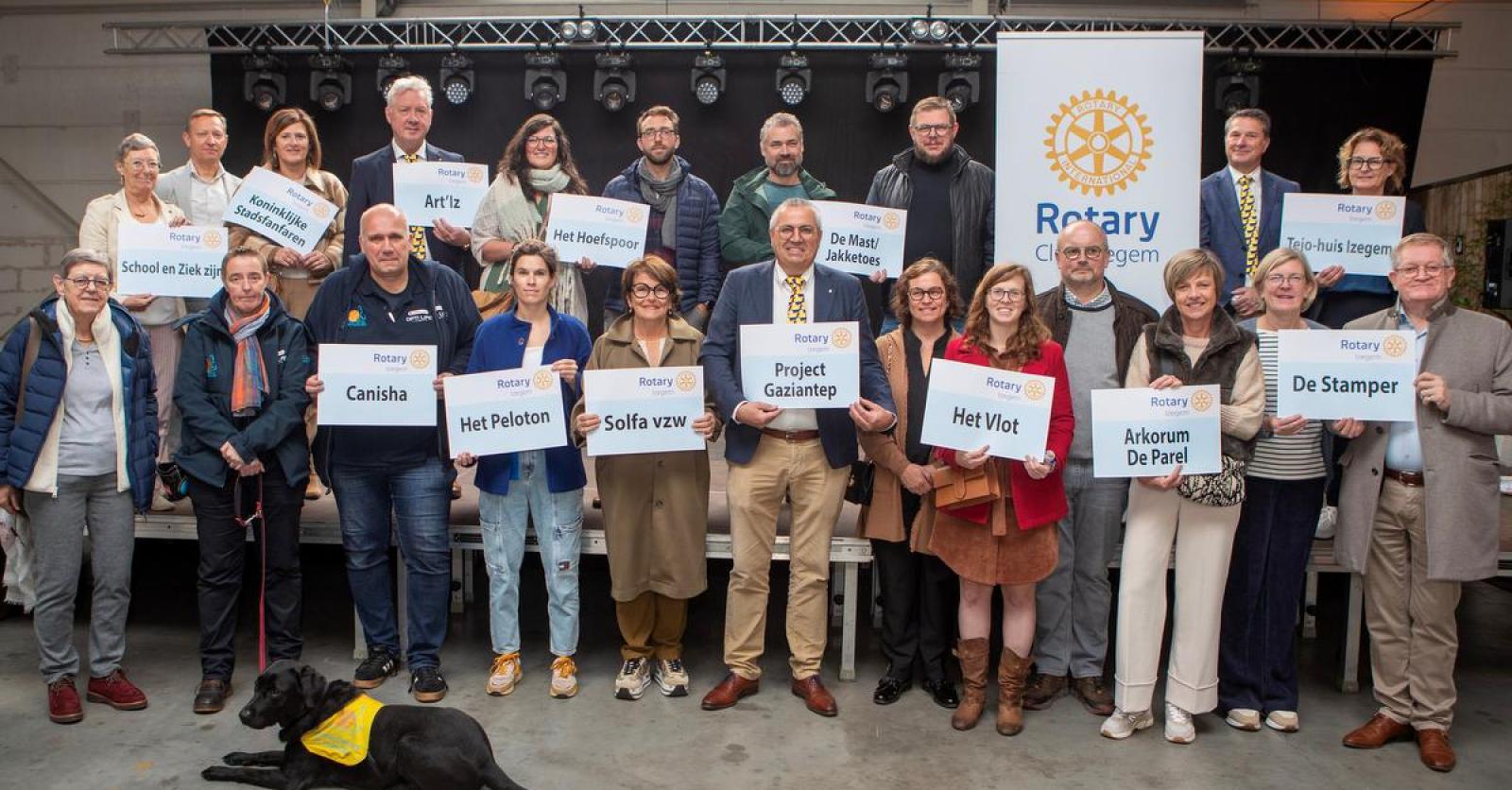 Jubilerende Rotaryclub Izegem steunt goede doelen met een nooit gezien bedrag van 177.000 euro