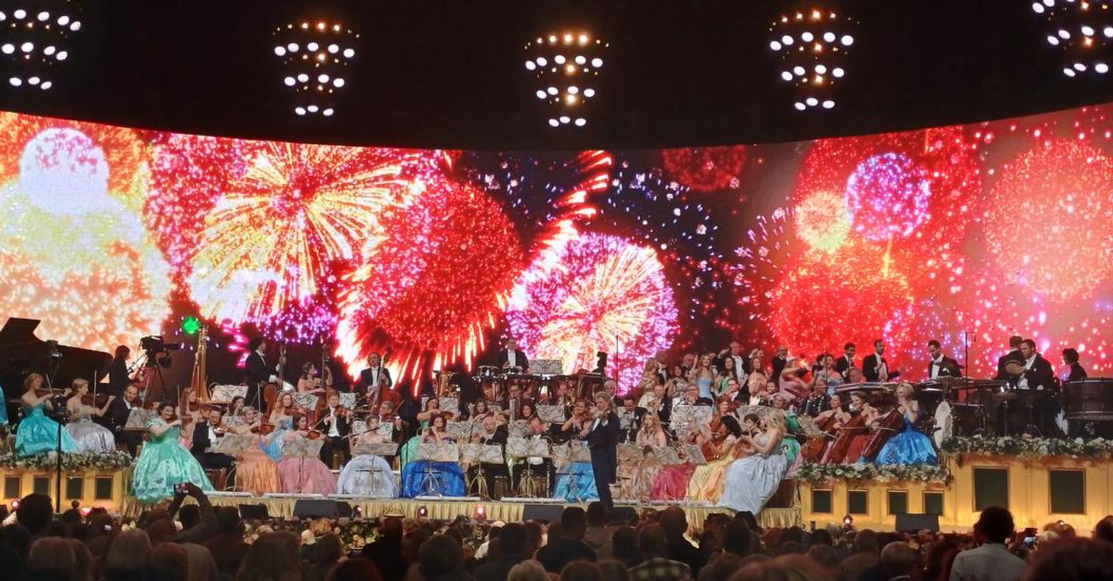 André Rieu met ‘Nieuwjaarsconcert 2025’ in Antwerps Sportpaleis ...