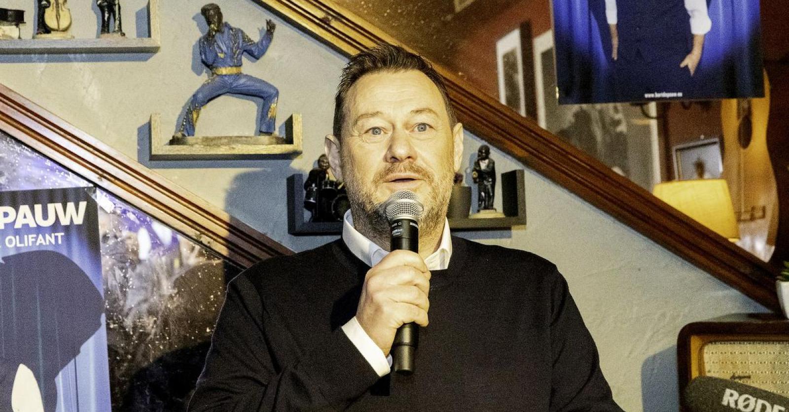 Bart De Pauw stelt theatershow ‘Het Uur Van De Olifant’ voor, met