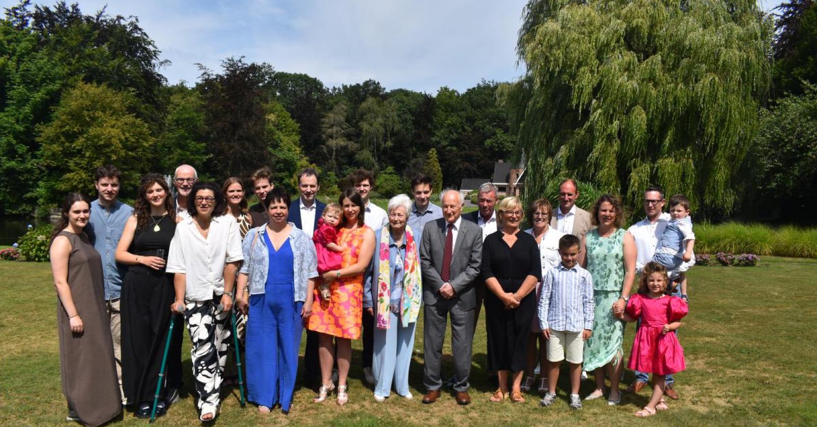 Georges Timmerman en Hilda Fevery uit Sint-Kruis vieren hun briljanten jubileum
