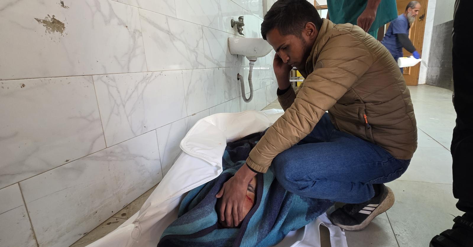 Live Spanningen Midden-Oosten: Unicef: Zeker 100 kinderen gedood sinds staakt-het-vuren in Gazastroo