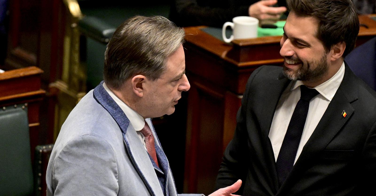 Zalm voor De Wever, vol-au-vent voor Bouchez: lunch in Bergen is goed nieuws voor de federale regeri