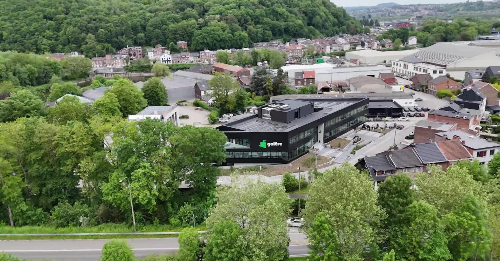 Galère reconstruit son siège à l'épreuve des inondations: 
