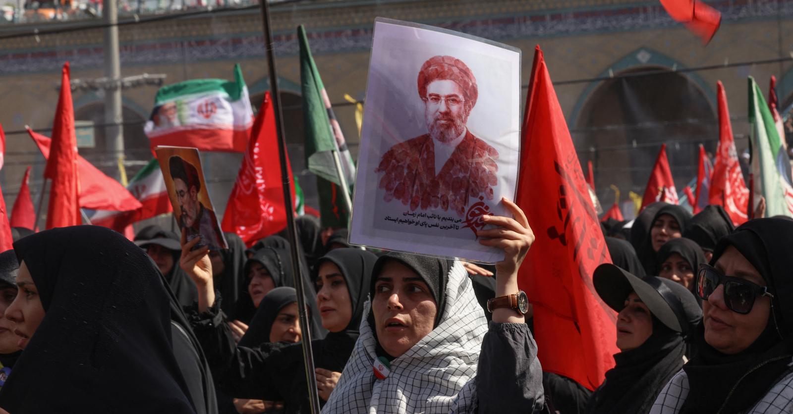 Le nouveau Guide suprême iranien menace les Etats-Unis et promet de venger son père