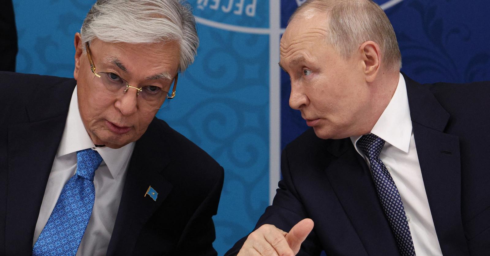 Le président kazakh dit à Poutine que la guerre en Ukraine doit prendre fin