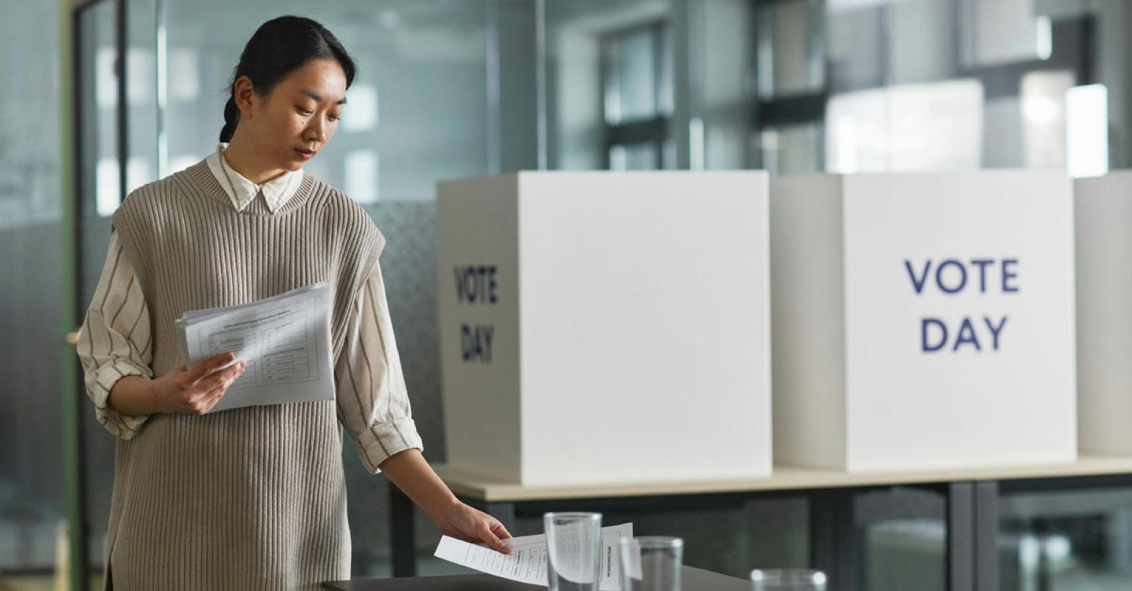 Elektronisch stemmen of toch op papier? Zo doe je dat