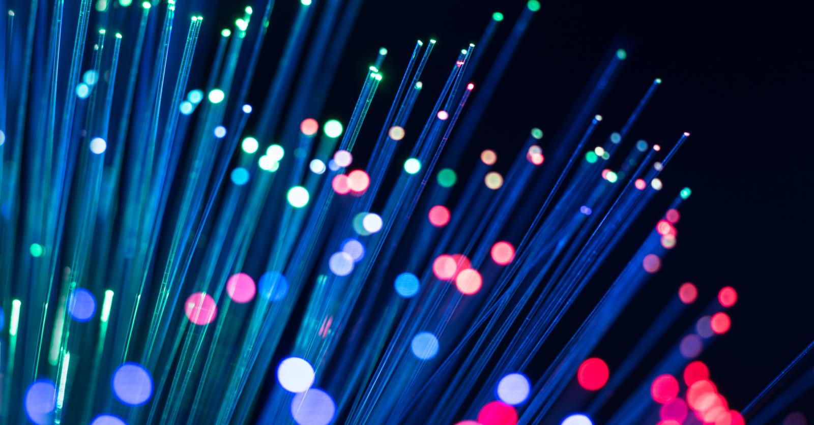 Breaking News: Fiber Optic Transmission Speed Reaches Record 301 Terabits Per Second