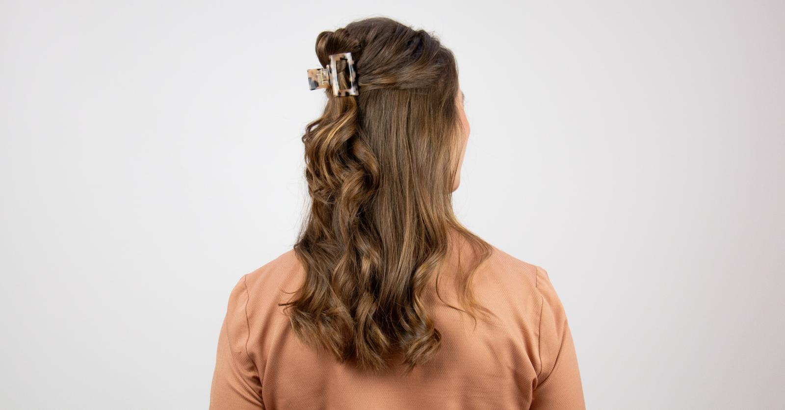 Kapsels voor lang haar: 5 frisse kapsels voor de lente - Libelle