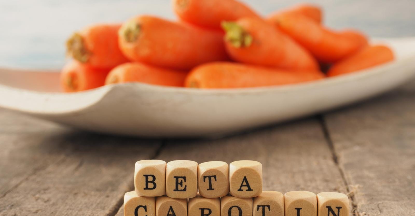 Bêtacarotène les dangers insoupçonnés des gélules pour bronzer