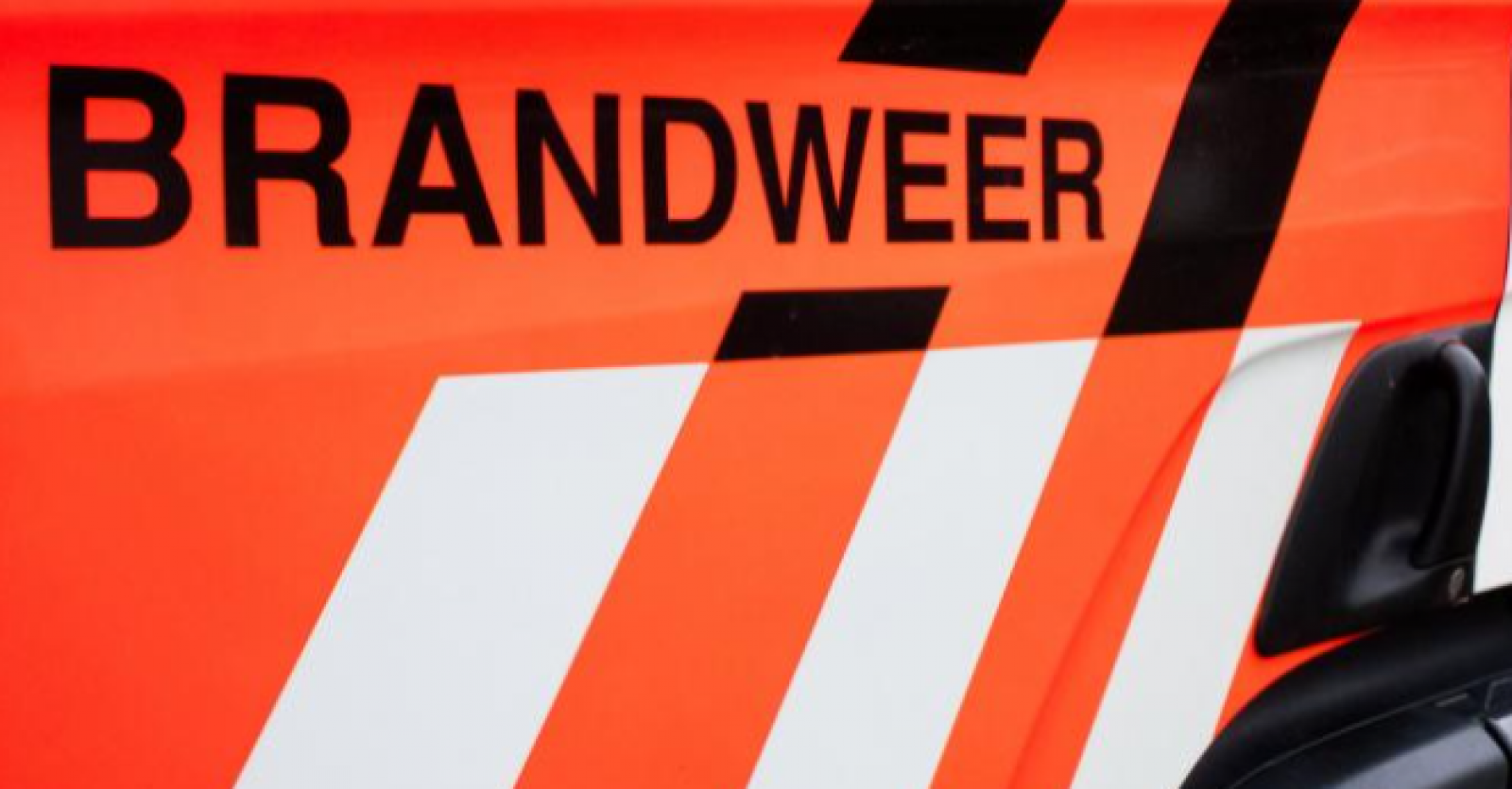 Brandweer opgeroepen voor dakband in de Linde in Sint-Kruis