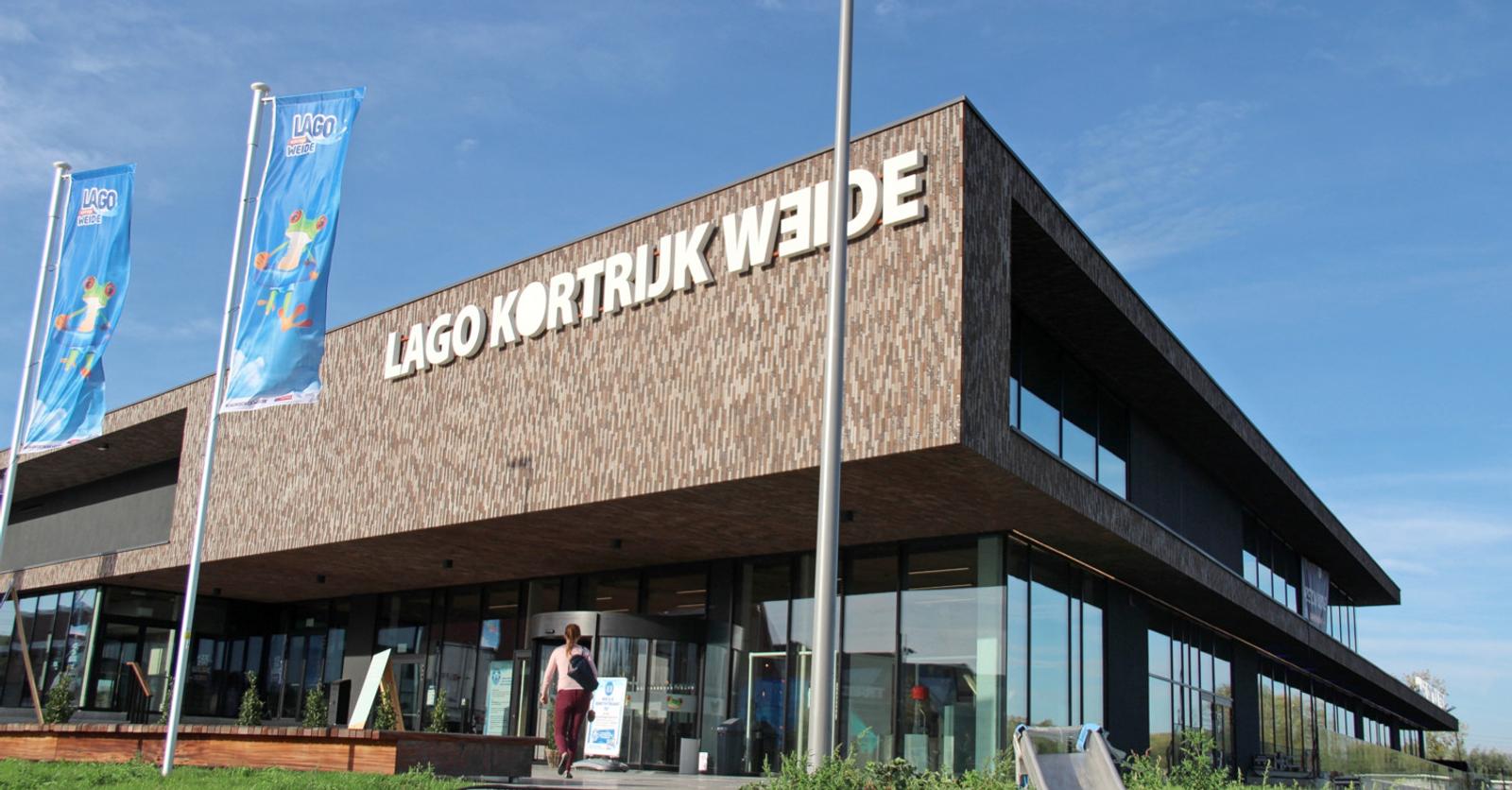 Jongetje (6) bijna verdronken in zwembad op Kortrijk Weide (Krant van West-Vlaanderen)