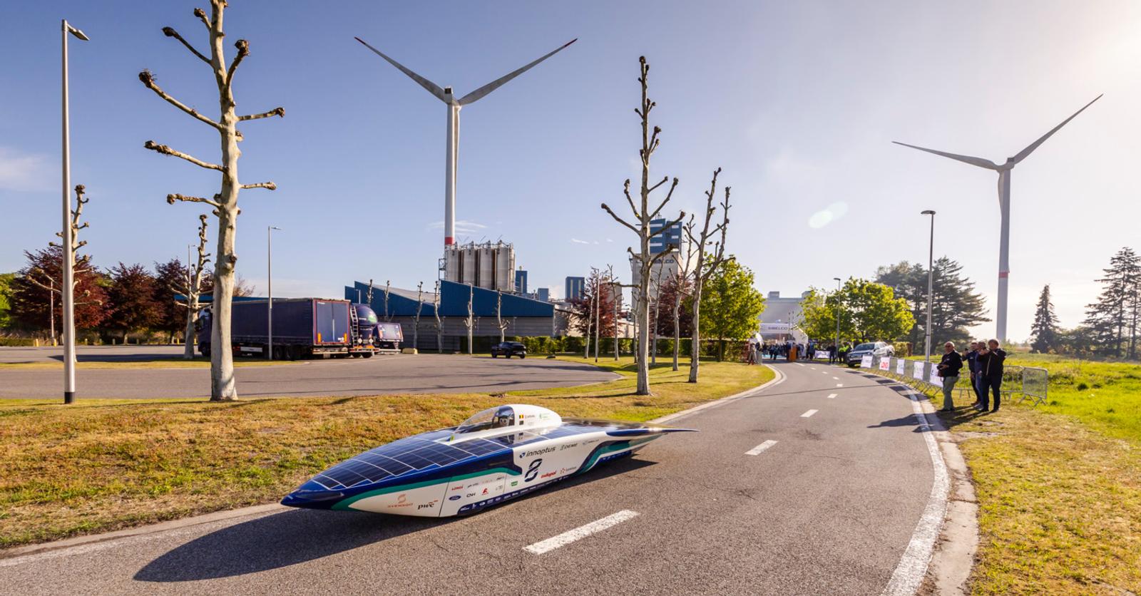 Photo: Knack L'Innoptus Solar Team de la KU Leuven remporte l'Electrek American Solar Challenge