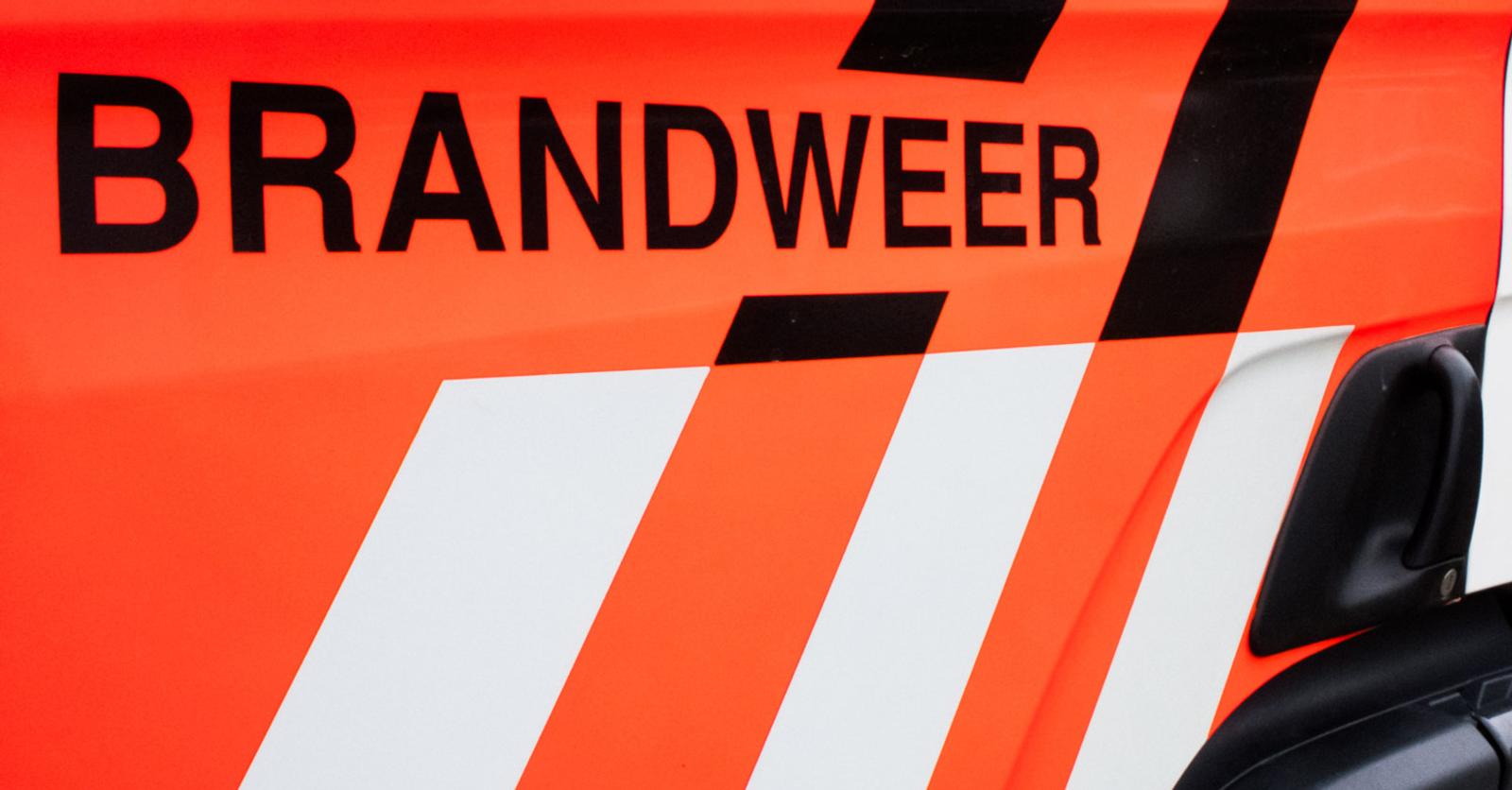 Wagen vat vuur langs E403 in Oekene en brandt volledig uit (Krant van ...