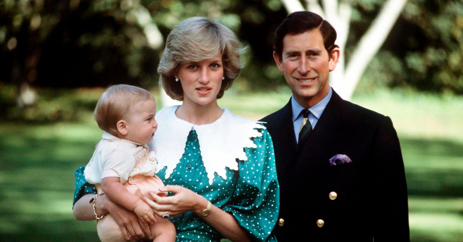 Prinses Charlotte Lijkt Als Twee Druppels Water Op Lady Diana