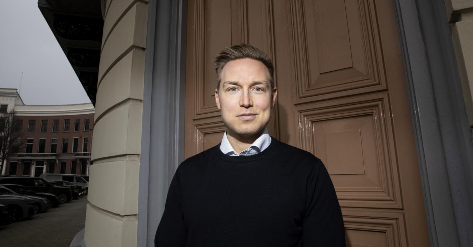 Econoom Jona van Loenen: ‘Mensen die met hun handen werken zijn de rijken van de toekomst’