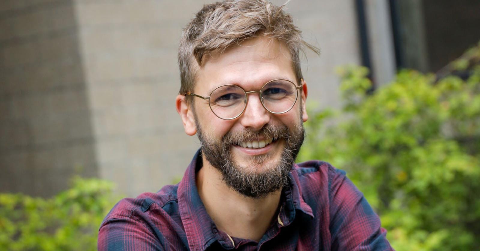 Jong talent Raf Van Rooy (32) bestudeert ‘NieuwOudgriekse’ teksten