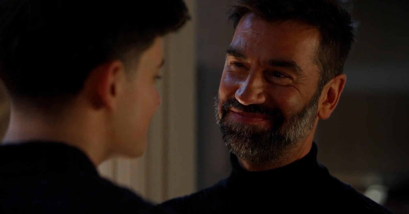 Thuis | Komt het geheim van Cézar eindelijk uit? (Flair)