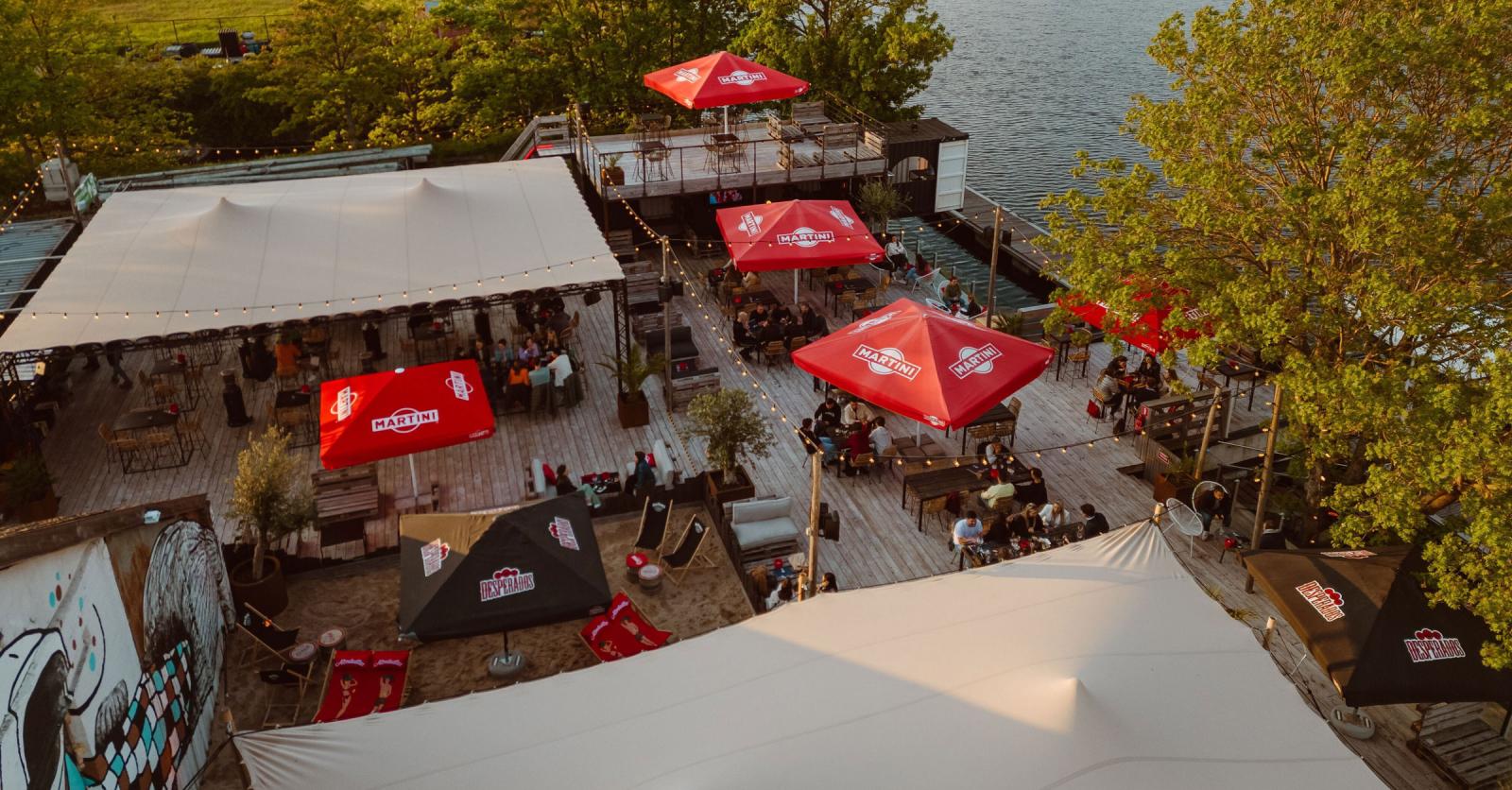 HOTSPOTS: in deze 6 zomerbars in Brugge is het heerlijk vertoeven