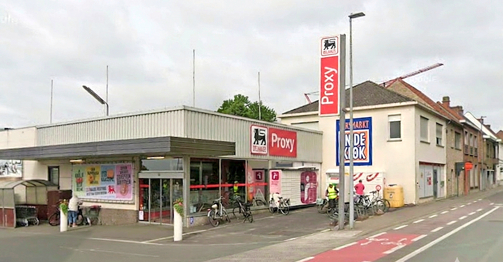 Nieuw Cash-punt komt aan Proxy Delhaize in Wakken (Krant van West-Vlaanderen)