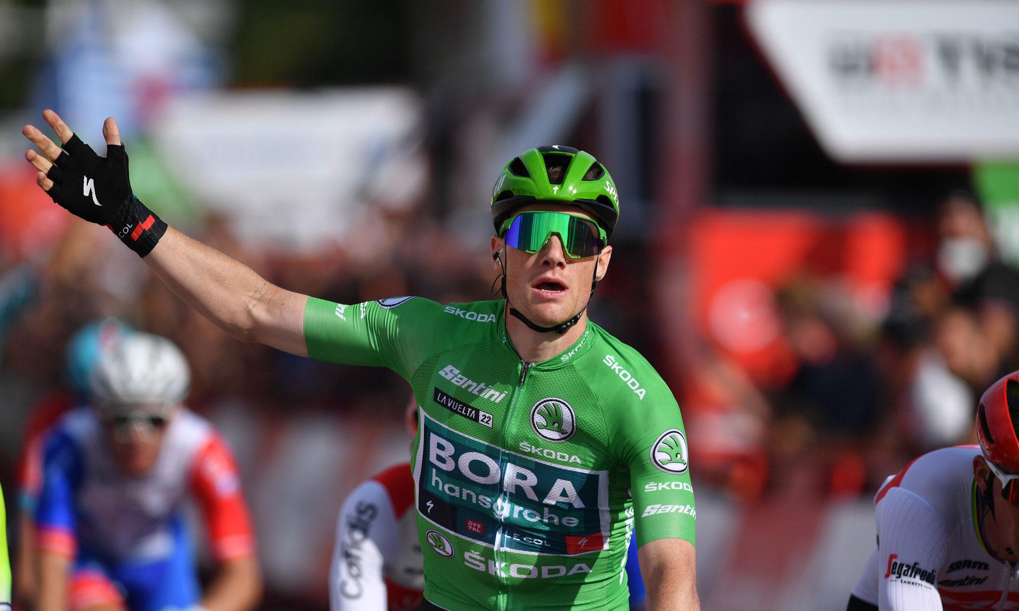 Vuelta: Bennett firma su segunda victoria consecutiva al sprint, Affini nuevo líder