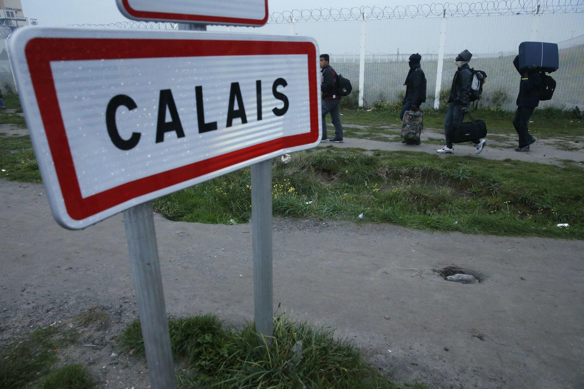 Vijftien migranten gered voor kust van PasdeCalais