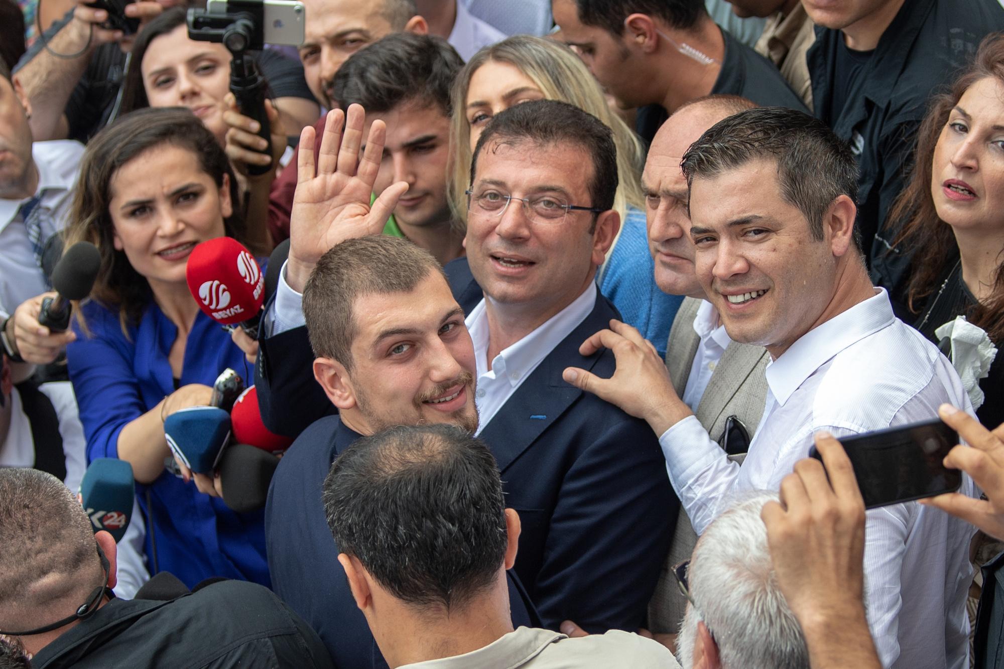 Qui Est Ekrem Imamoglu, Le Vainqueur Aux Municipales D'Istanbul Qui ...