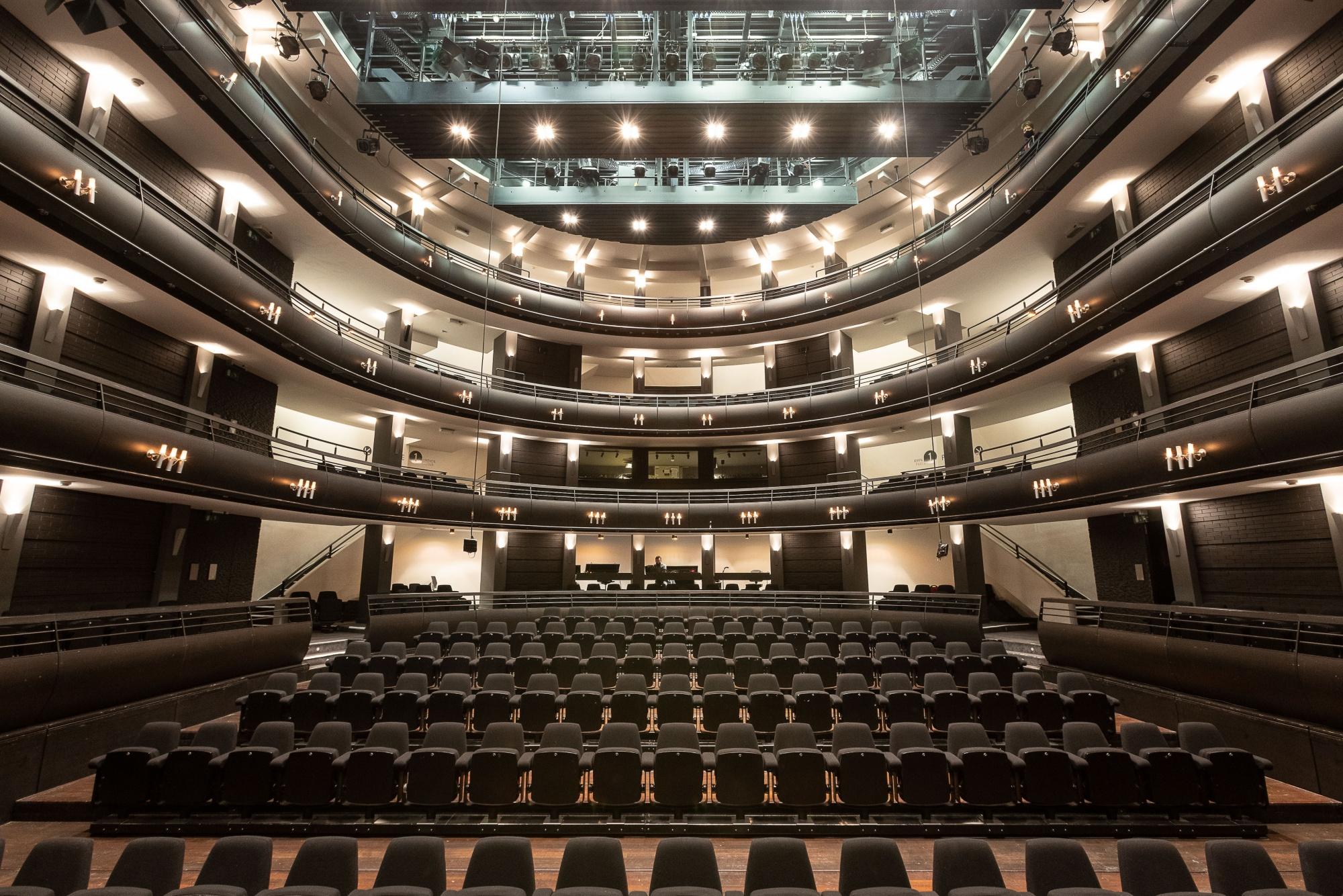 Jambon geeft Koninklijke Vlaamse Schouwburg groen licht voor ...